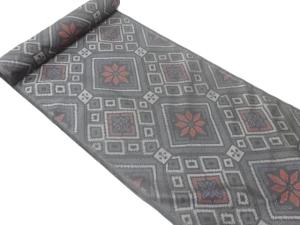 大特価品　幾何学に花模様織り出し本場泥大島紬着尺反物